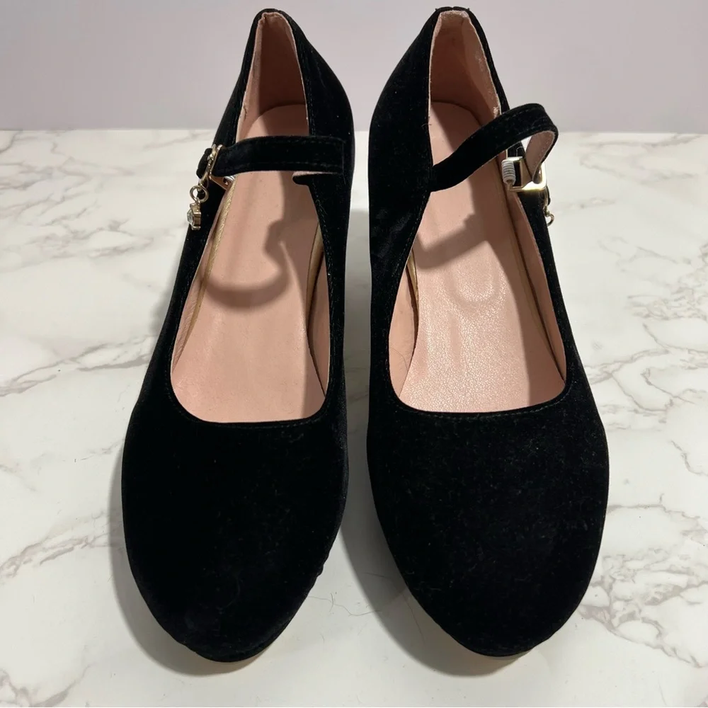 Elegant Black Suede, Rhinestone Embellished Mary Jane Heels -- EU 39 -- US 7.5/8